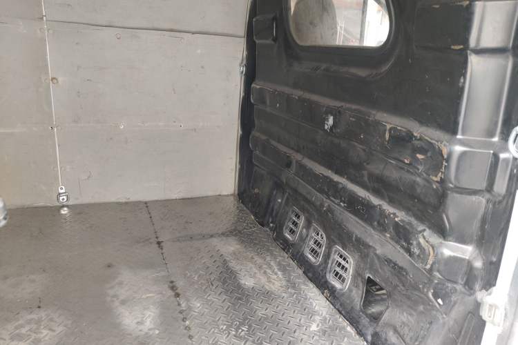 Used Karry Dolphin EV 2022 Smart Edition Left Rear Seat