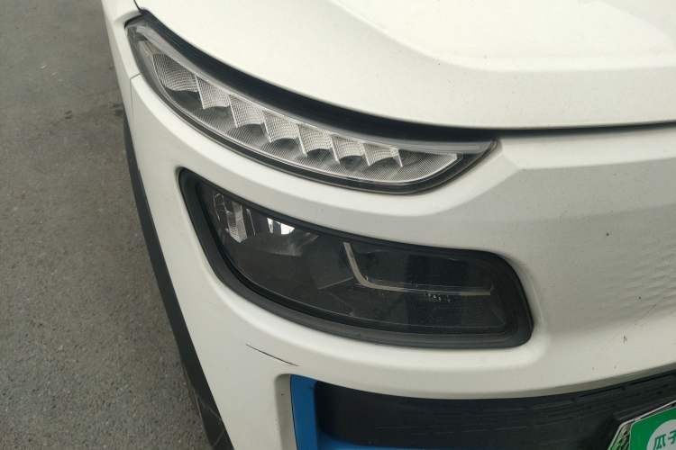 Used Karry Dolphin EV 2022 Smart Edition Right Front Headlight