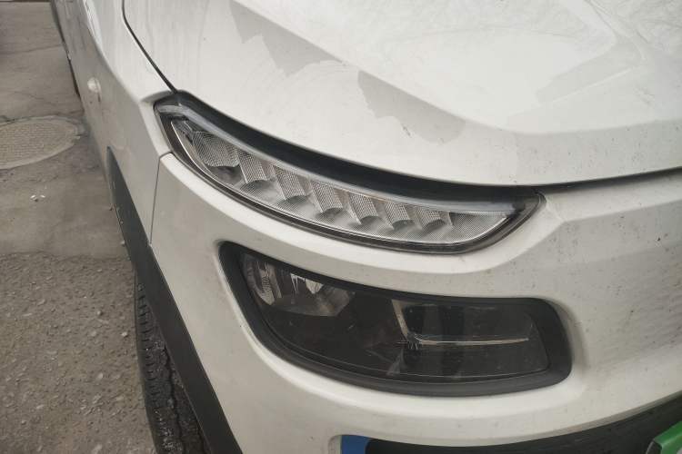 Used Karry Dolphin EV 2022 Smart Edition Right Front Headlight