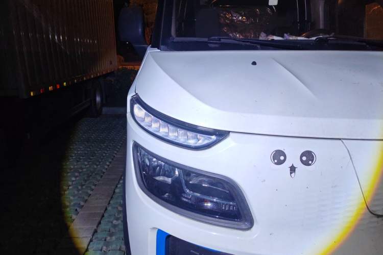 Used Karry Dolphin EV 2022 Smart Edition Right Front Headlight
