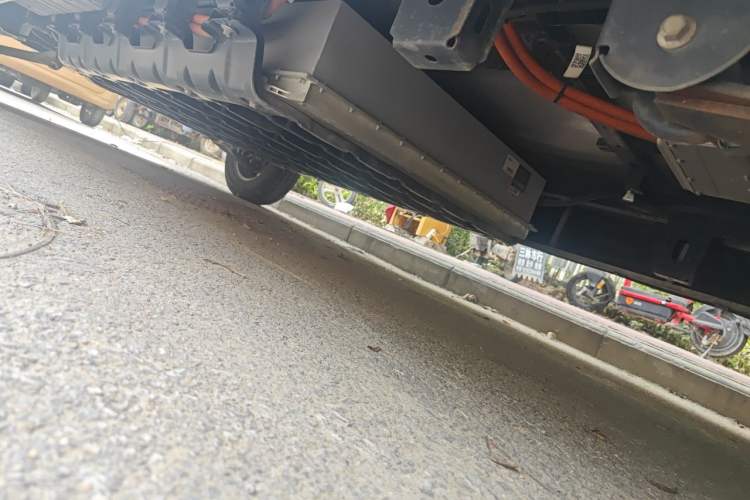 Used Karry Dolphin EV 2023 Wealth Edition Chassis Rear Left
