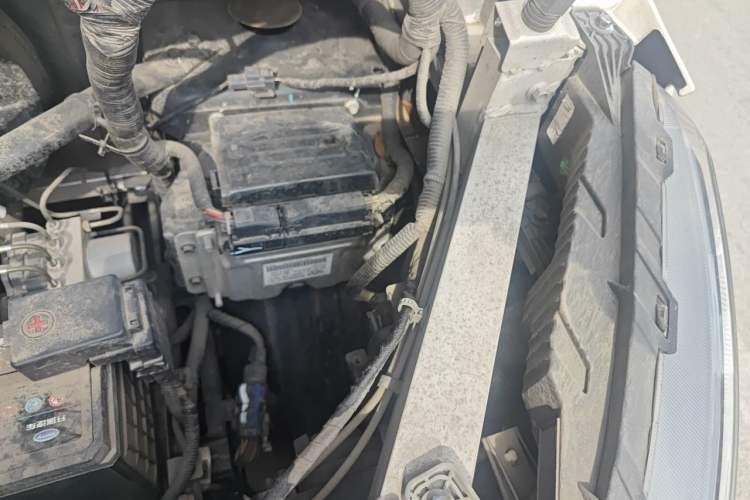 Used Karry Dolphin EV 2023 Wealth Edition Engine Bay Left