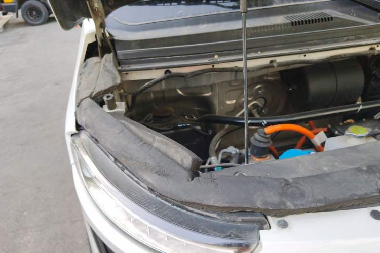 Used Karry Dolphin EV 2023 Wealth Edition Engine Bay Right
