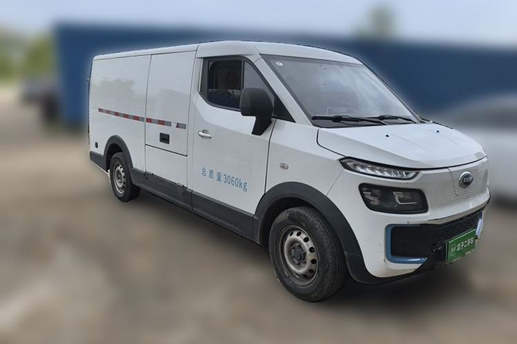 Used Karry Dolphin EV 2023 Wealth Edition Front Right 45 Deg