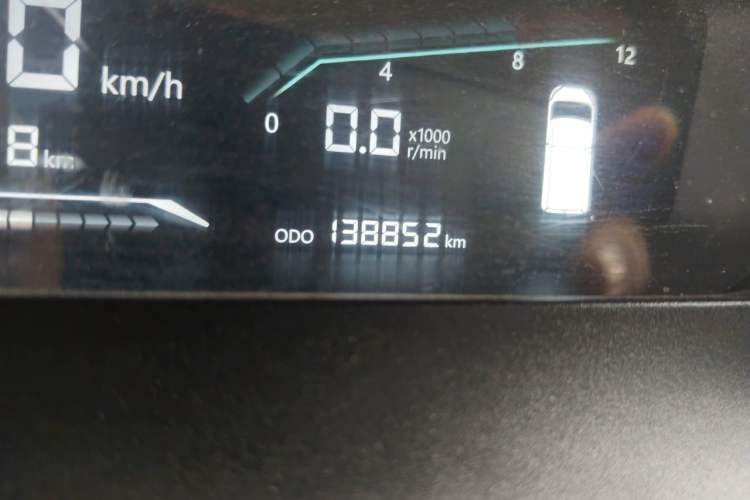 Used Karry Dolphin EV 2023 Wealth Edition Odometer Close Up