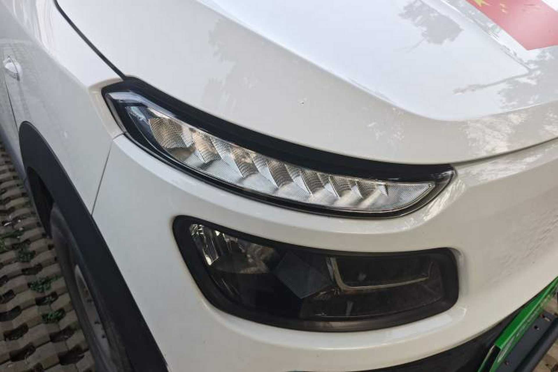 Used Karry Dolphin EV 2023 Wealth Edition Right Front Headlight