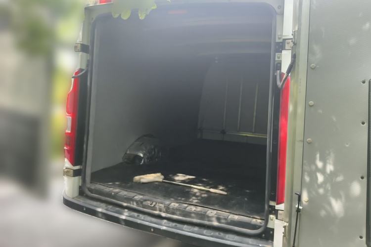 Used Karry Dolphin EV 2023 Wealth Edition Trunk