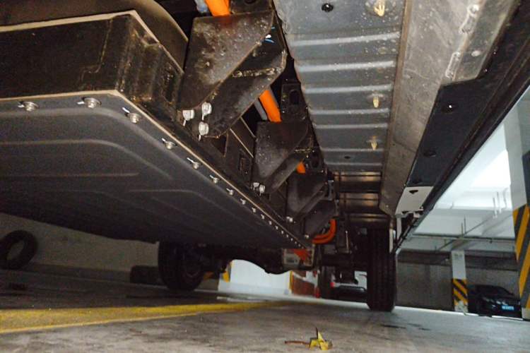 Used Karry Dolphin EV 2025 Economy Version Chassis Front Left