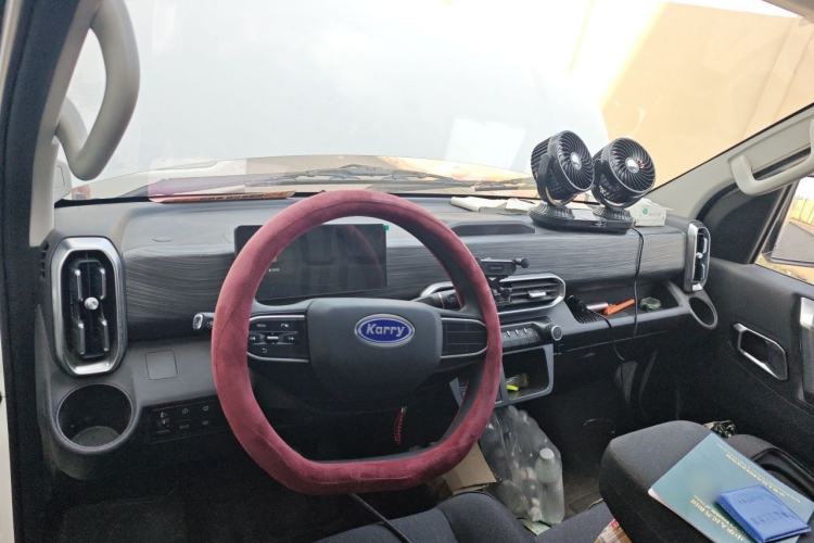 Used Karry Dolphin EV 2026 Model Dolphin K7 310 km Standard Edition Center Console