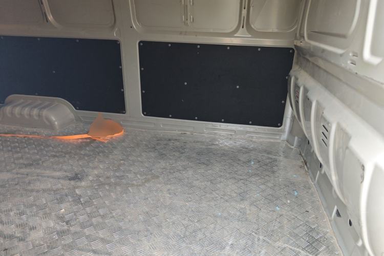 Used Karry Dolphin EV 2026 Model Dolphin K7 310 km Standard Edition Left Rear Seat