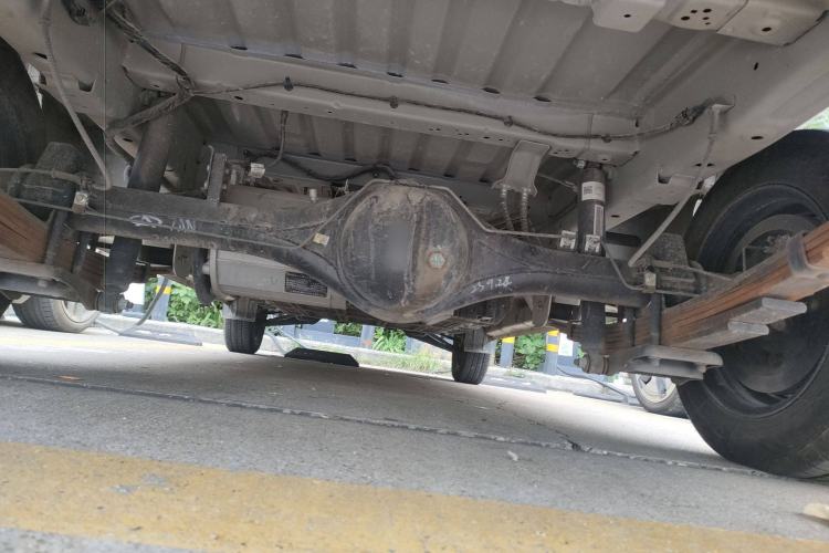 Used Karry Jiangtun 2023 Wide-body Edition AVIC Lithium Battery 38.64 kWh Chassis Rear