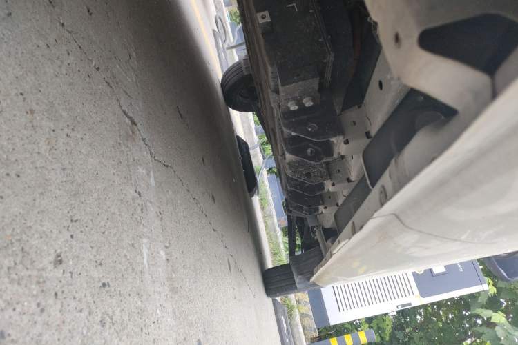 Used Karry Jiangtun 2023 Wide-body Edition AVIC Lithium Battery 38.64 kWh Chassis Rear Right