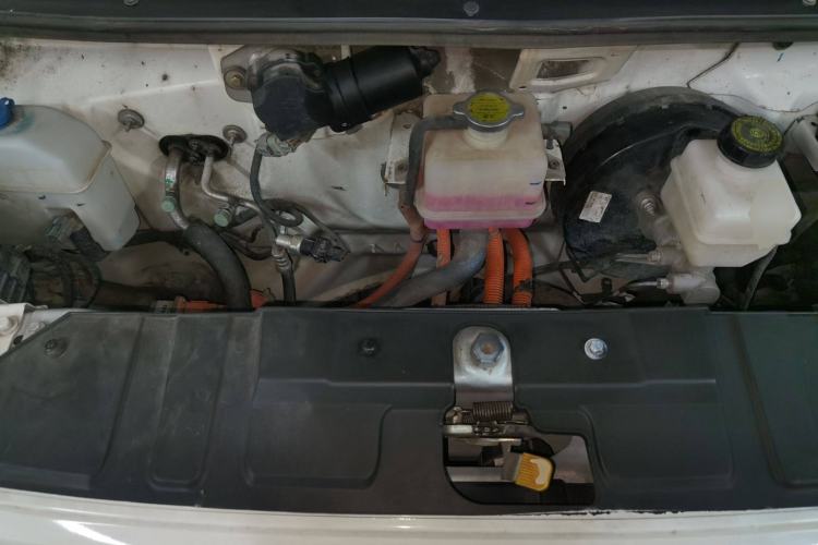 Used Karry Jiangtun 2022 Jiangshun No.1 Ultra-Performance Edition by Guoxuan Hi-Tech Engine Bay