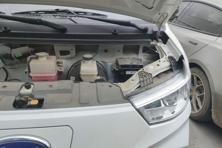 Used Karry Jiangtun 2023 Wide-body Edition AVIC Lithium Battery 38.64 kWh Engine Bay Left