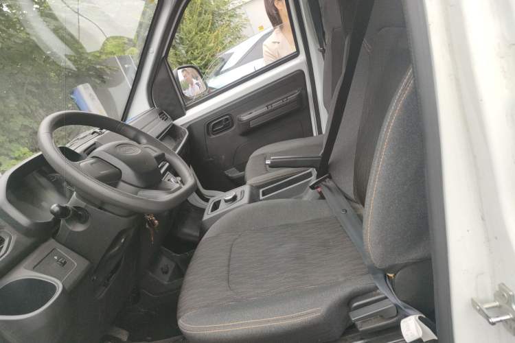 Used Karry Jiangtun 2023 Wide-body Edition AVIC Lithium Battery 38.64 kWh Left Front Seat