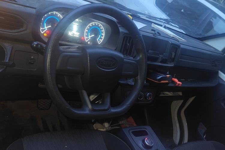 Used Karry Jiangtun 2022 Jiangshun No.1 Ultra-Performance Edition by Guoxuan Hi-Tech Center Console
