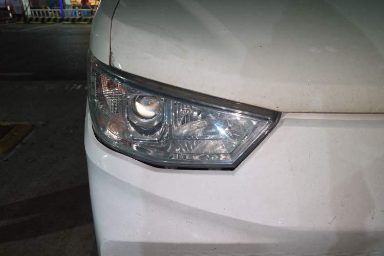 Used Karry Jiangtun 2022 Jiangshun No.1 Ultra-Performance Edition by Guoxuan Hi-Tech Right Front Headlight