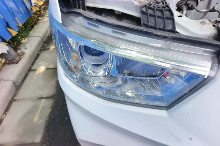 Used Karry Jiangtun 2022 Jiangshun No.1 Ultra-Performance Edition by Guoxuan Hi-Tech Right Front Headlight