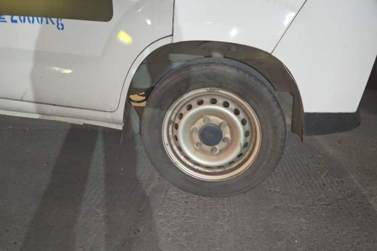 Used Karry Jiangtun 2022 Jiangshun I-Zhiyun Edition - Guoxuan High-Tech Right Front Wheel Hub