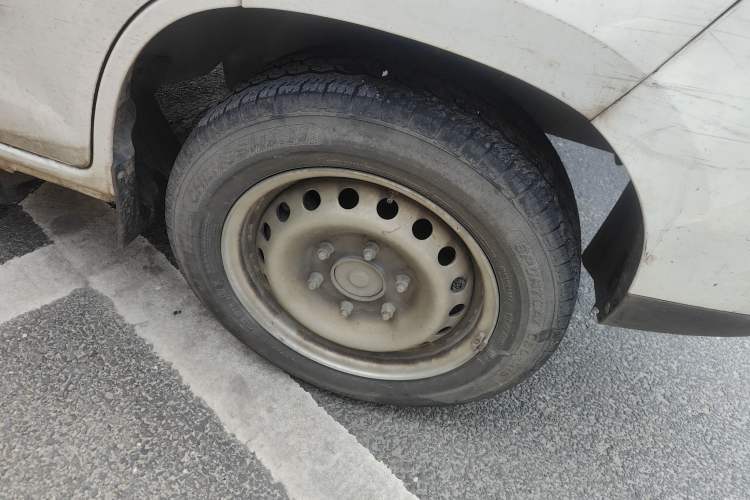 Used Karry Jiangtun 2022 Jiangshun No.1 Ultra-Performance Edition by Guoxuan Hi-Tech Right Front Wheel Hub