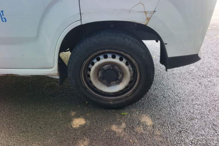 Used Karry Jiangtun 2022 Jiangshun No.1 Ultra-Performance Edition by Guoxuan Hi-Tech Right Front Wheel Hub