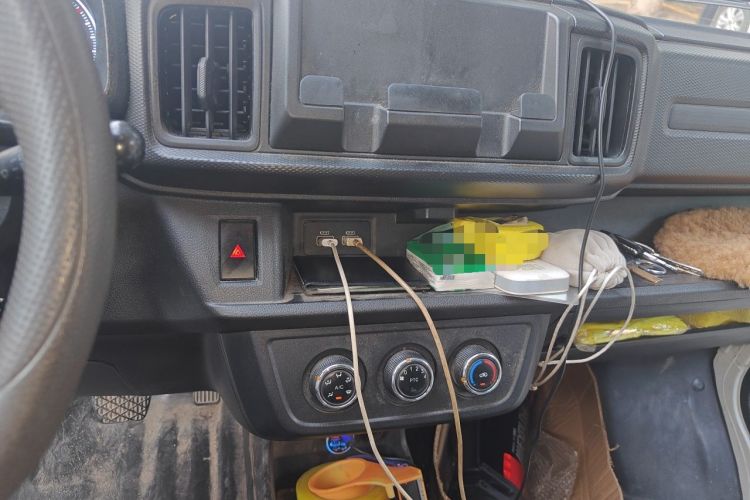 Used Karry Jiangtun 2023 Wide-body Edition Gotion High-Tech 38.7 kWh Audio And AC Panel