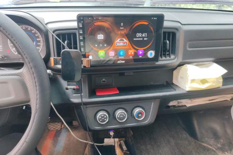 Used Karry Jiangtun 2023 Wide-body Edition Guoxuan Hi-Tech 40.55 kWh Audio And AC Panel