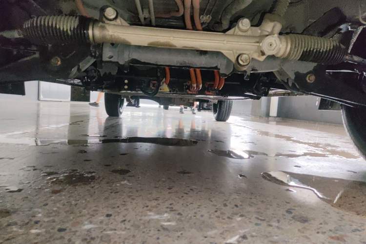Used Karry Jiangtun 2023 Wide-body Edition Guoxuan Hi-Tech 40.55 kWh Chassis Front