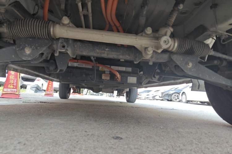 Used Karry Jiangtun 2023 Wide-Range Model CATL 41.86 kWh Chassis Front