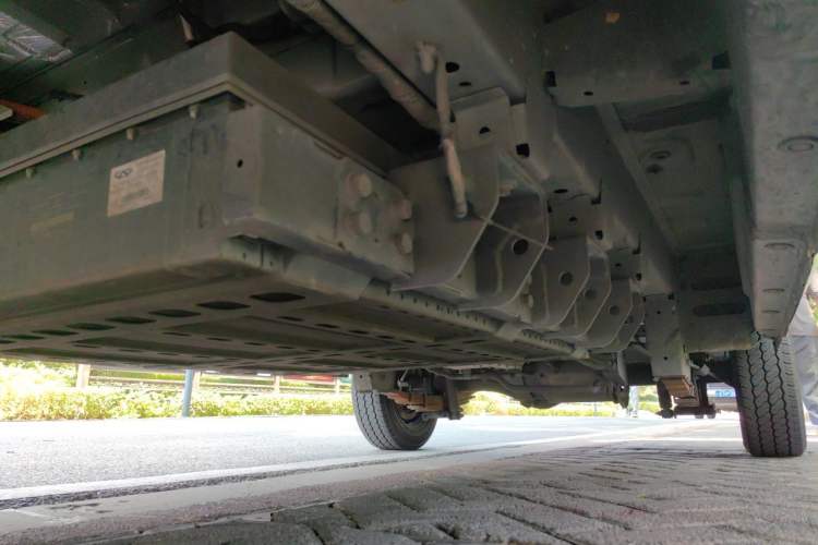 Used Karry Jiangtun 2023 Wide-body Edition AVIC Lithium Battery 38.64 kWh Chassis Front Left
