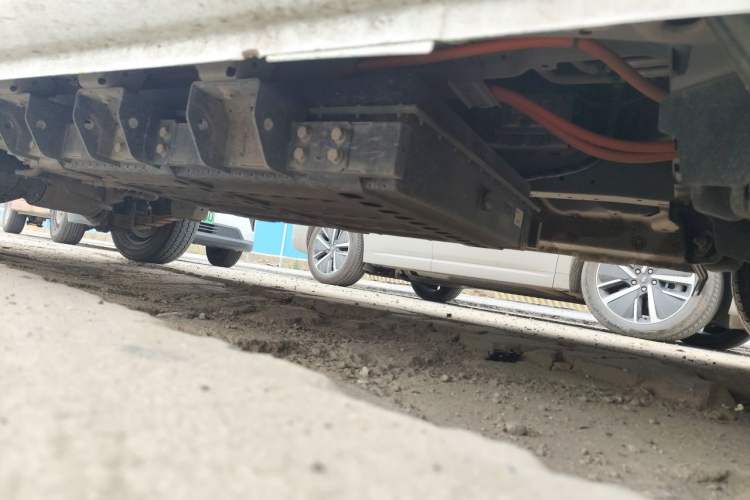 Used Karry Jiangtun 2023 Wide-body Edition AVIC Lithium Battery 38.64 kWh Chassis Front Right