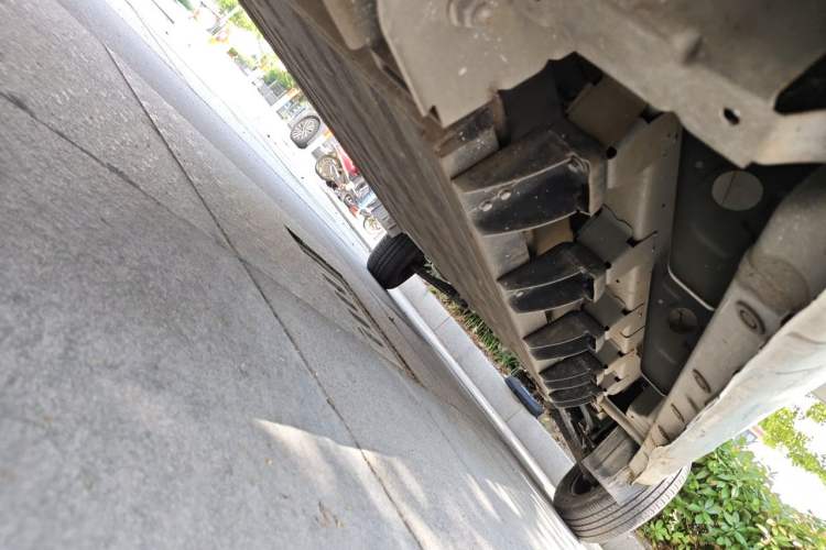 Used Karry Jiangtun 2023 Wide-body Edition Guoxuan Hi-Tech 40.55 kWh Chassis Rear Right