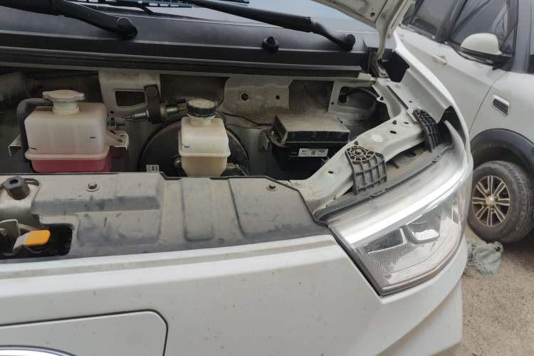 Used Karry Jiangtun 2023 Wide-body Edition AVIC Lithium Battery 38.64 kWh Engine Bay Left