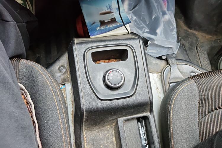 Used Karry Jiangtun 2023 Wide-body Edition AVIC Lithium Battery 38.64 kWh Gear Lever