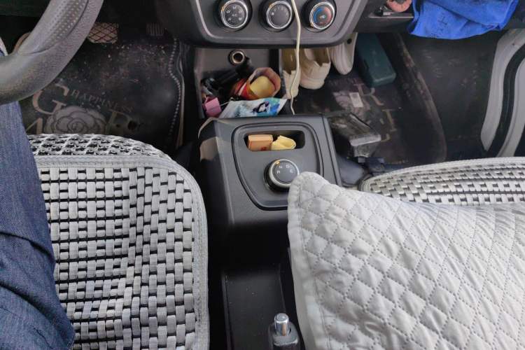 Used Karry Jiangtun 2023 Wide-body Edition AVIC Lithium Battery 38.64 kWh Gear Lever