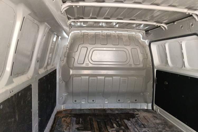 Used Karry Jiangtun 2023 Wide-Heart Edition Guoxuan Hi-Tech 38.7 kWh Headliner