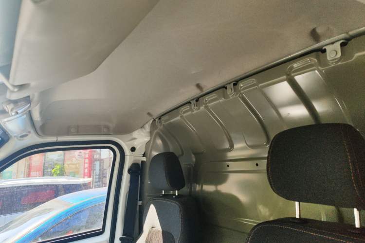 Used Karry Jiangtun 2023 Wide-body Edition AVIC Lithium Battery 38.64 kWh Headliner