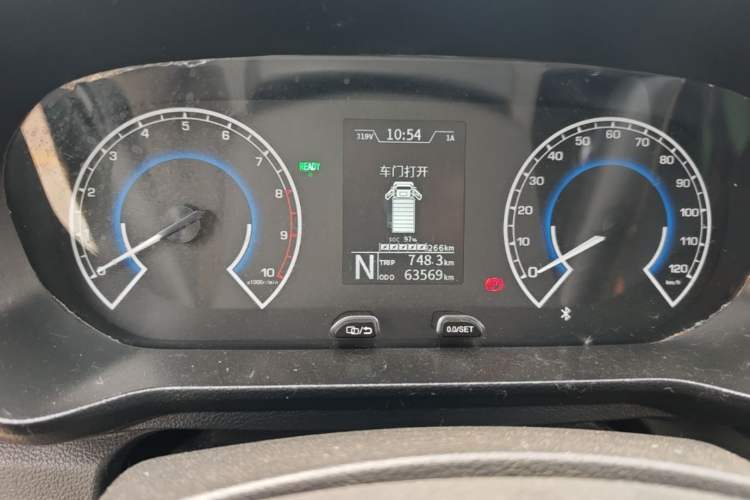 Used Karry Jiangtun 2023 Wide-body Edition Gotion High-Tech 38.7 kWh Instrument Cluster