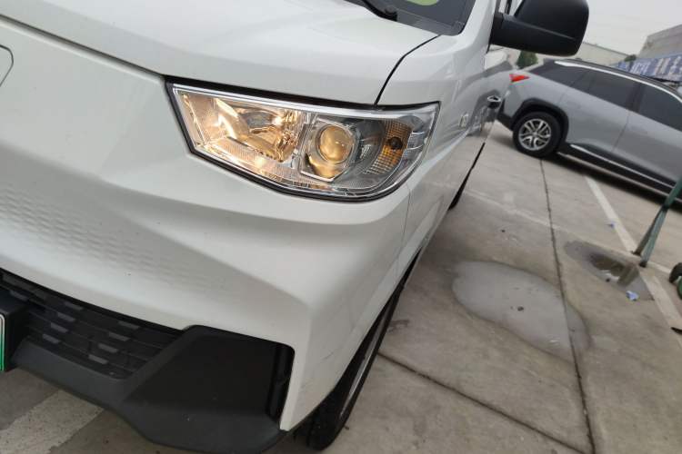 Used Karry Jiangtun 2023 Wide-body Edition Gotion High-Tech 38.7 kWh Left Front Headlight