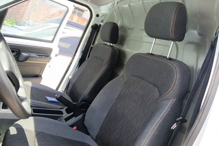 Used Karry Jiangtun 2023 Wide-Heart Edition Guoxuan Hi-Tech 38.7 kWh Left Front Seat