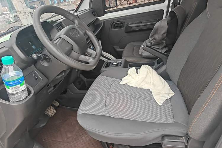 Used Karry Jiangtun 2023 Wide-Heart Edition Guoxuan Hi-Tech 38.7 kWh Left Front Seat