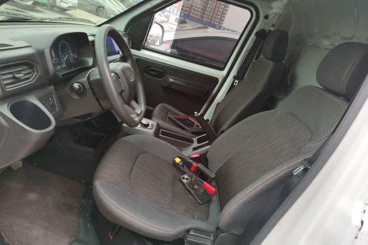 Used Karry Jiangtun 2023 Wide-body Edition Gotion High-Tech 38.7 kWh Left Front Seat