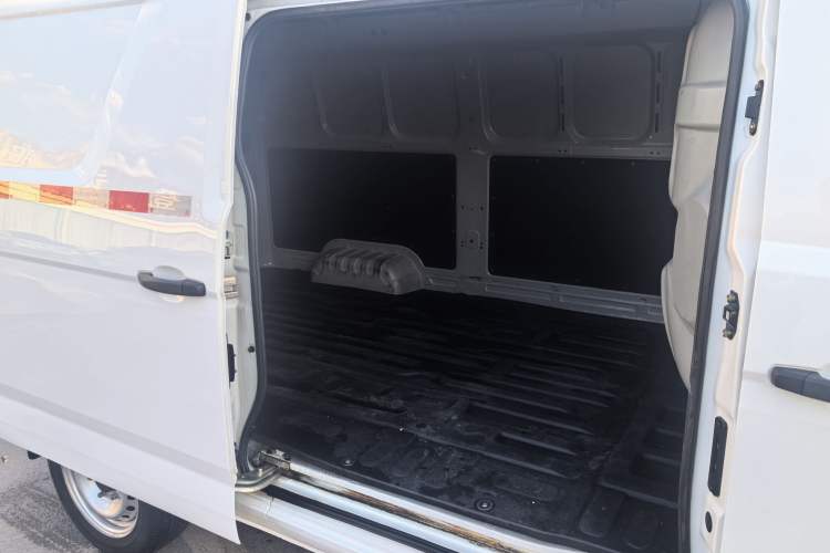 Used Karry Jiangtun 2023 Wide-body Edition AVIC Lithium Battery 38.64 kWh Left Front Seat