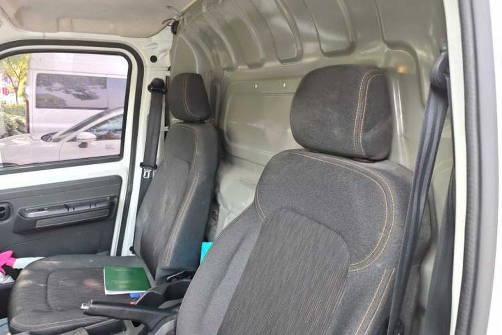 Used Karry Jiangtun 2023 Wide-body Edition Guoxuan Hi-Tech 40.55 kWh Left Rear Seat