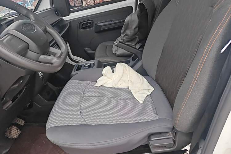 Used Karry Jiangtun 2023 Wide-Heart Edition Guoxuan Hi-Tech 38.7 kWh Left Rear Seat