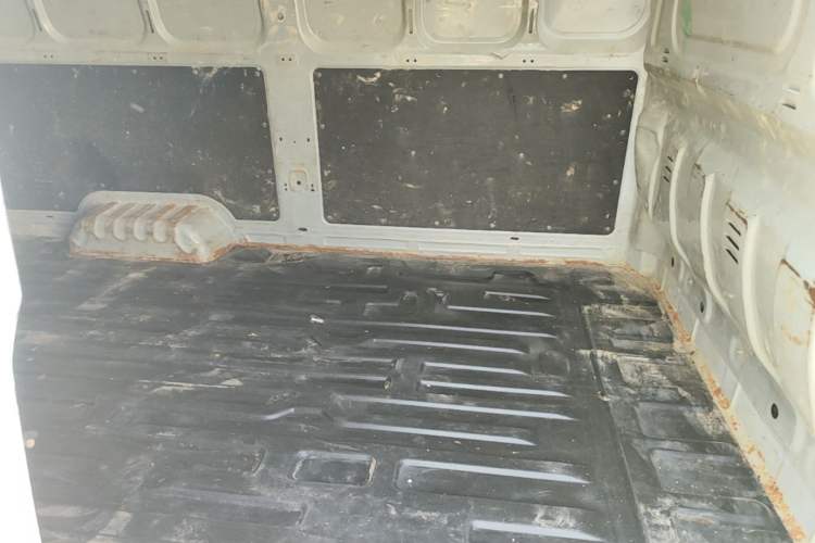 Used Karry Jiangtun 2023 Wide-body Edition AVIC Lithium Battery 38.64 kWh Left Rear Seat