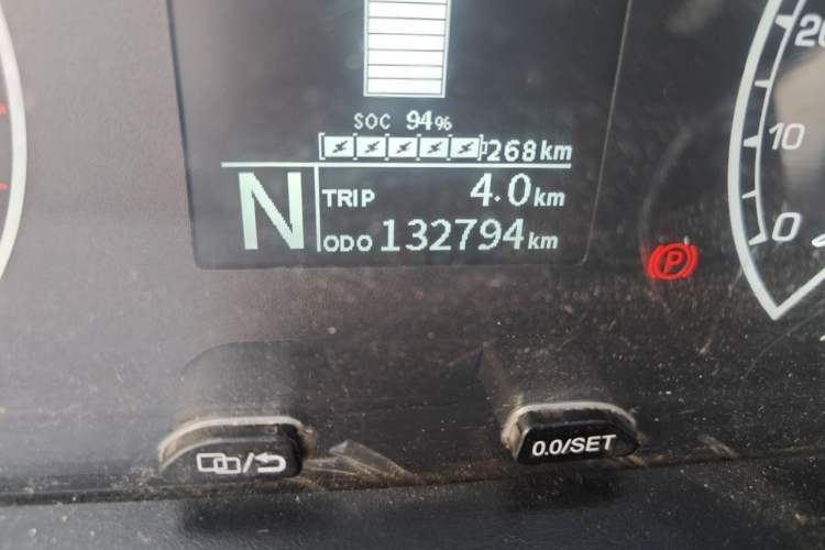 Used Karry Jiangtun 2023 Wide-Range Model CATL 41.86 kWh Odometer Close Up