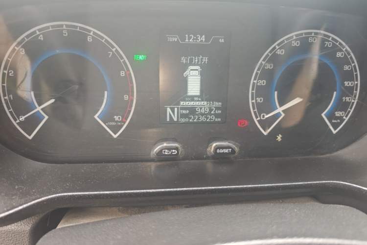 Used Karry Jiangtun 2023 Wide-body Edition Guoxuan Hi-Tech 40.55 kWh Odometer Close Up