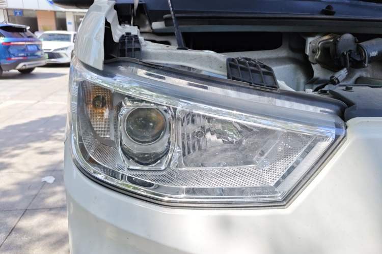 Used Karry Jiangtun 2023 Wide-body Edition Guoxuan Hi-Tech 40.55 kWh Right Front Headlight