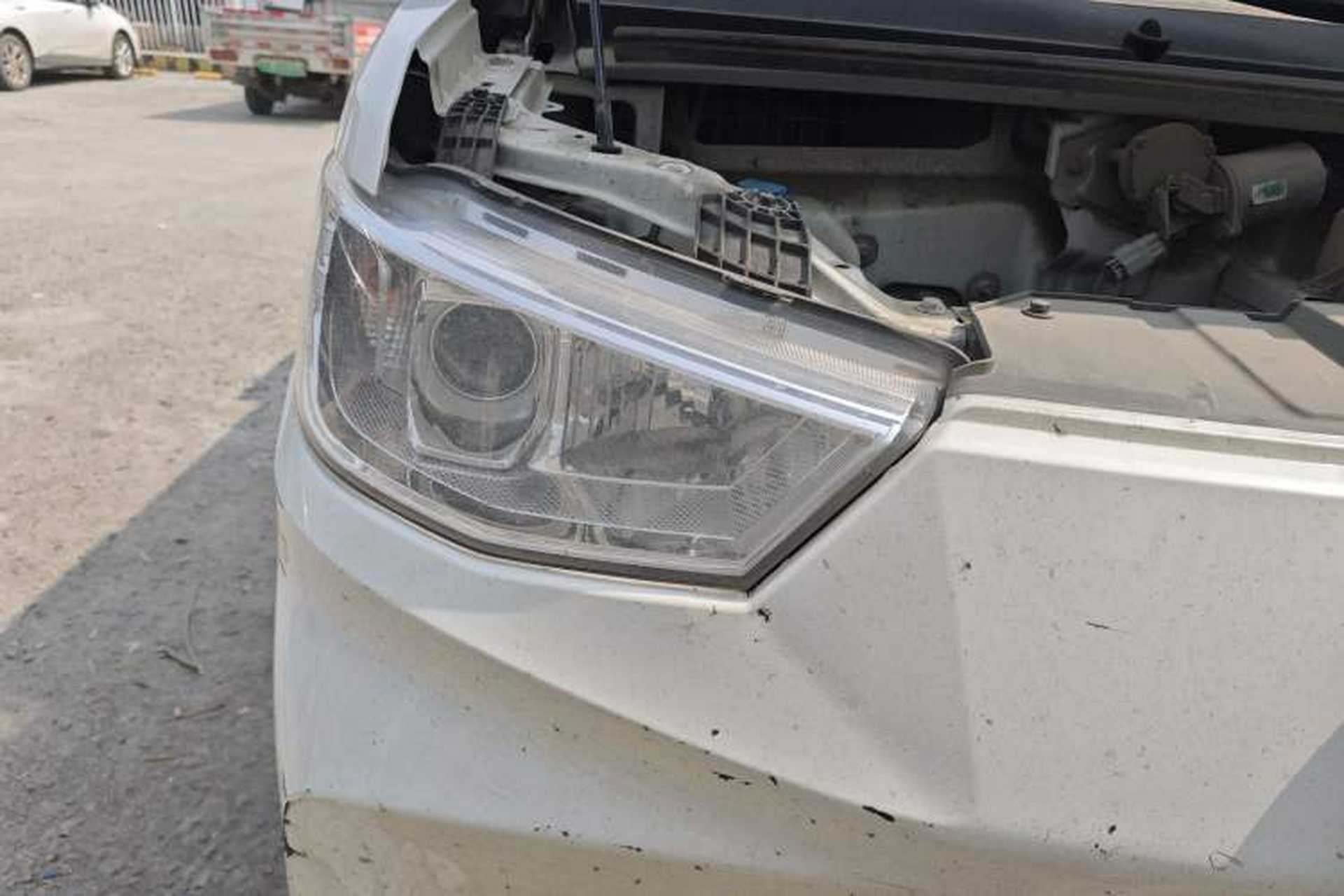 Used Karry Jiangtun 2023 Wide-body Edition Guoxuan Hi-Tech 40.55 kWh Right Front Headlight